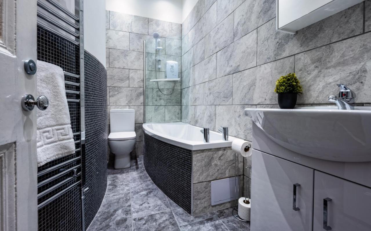 Dalhousie Upper Villa Глазгоу Екстериор снимка
