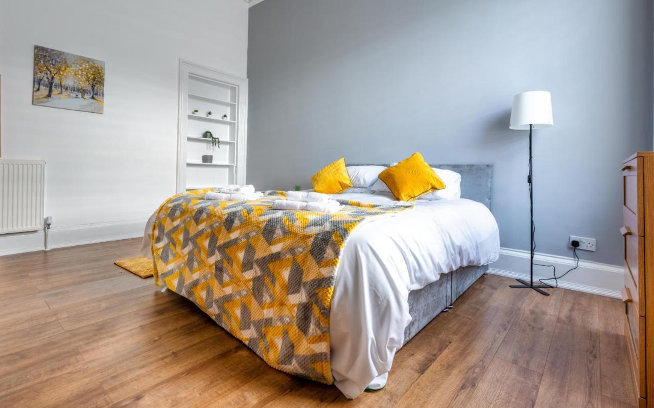 Dalhousie Upper Villa Глазгоу Екстериор снимка