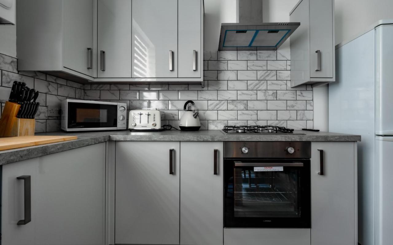 Dalhousie Upper Villa Глазгоу Екстериор снимка
