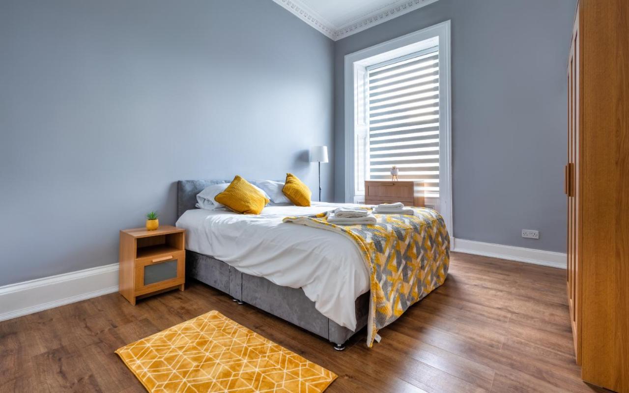 Dalhousie Upper Villa Глазгоу Екстериор снимка